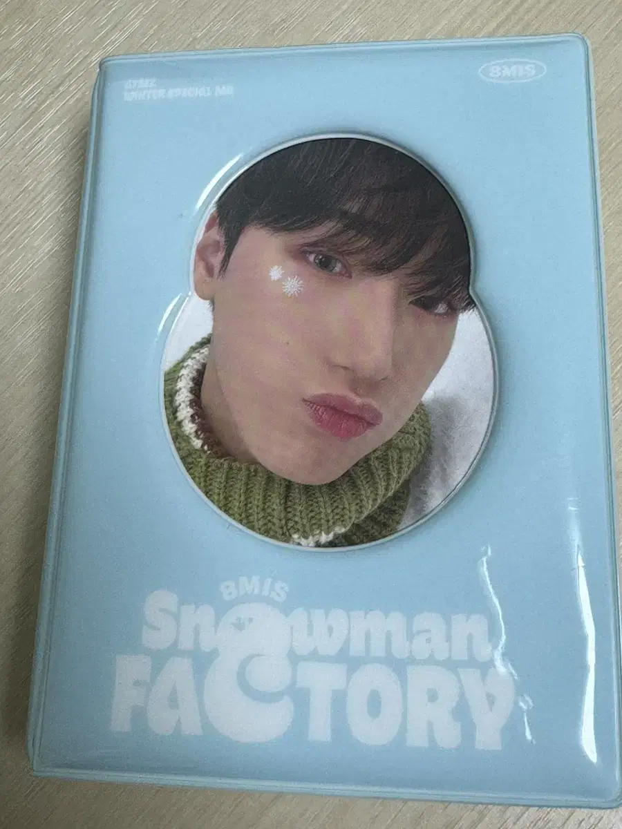 ateez san 11 photocards Snow Factory Binder