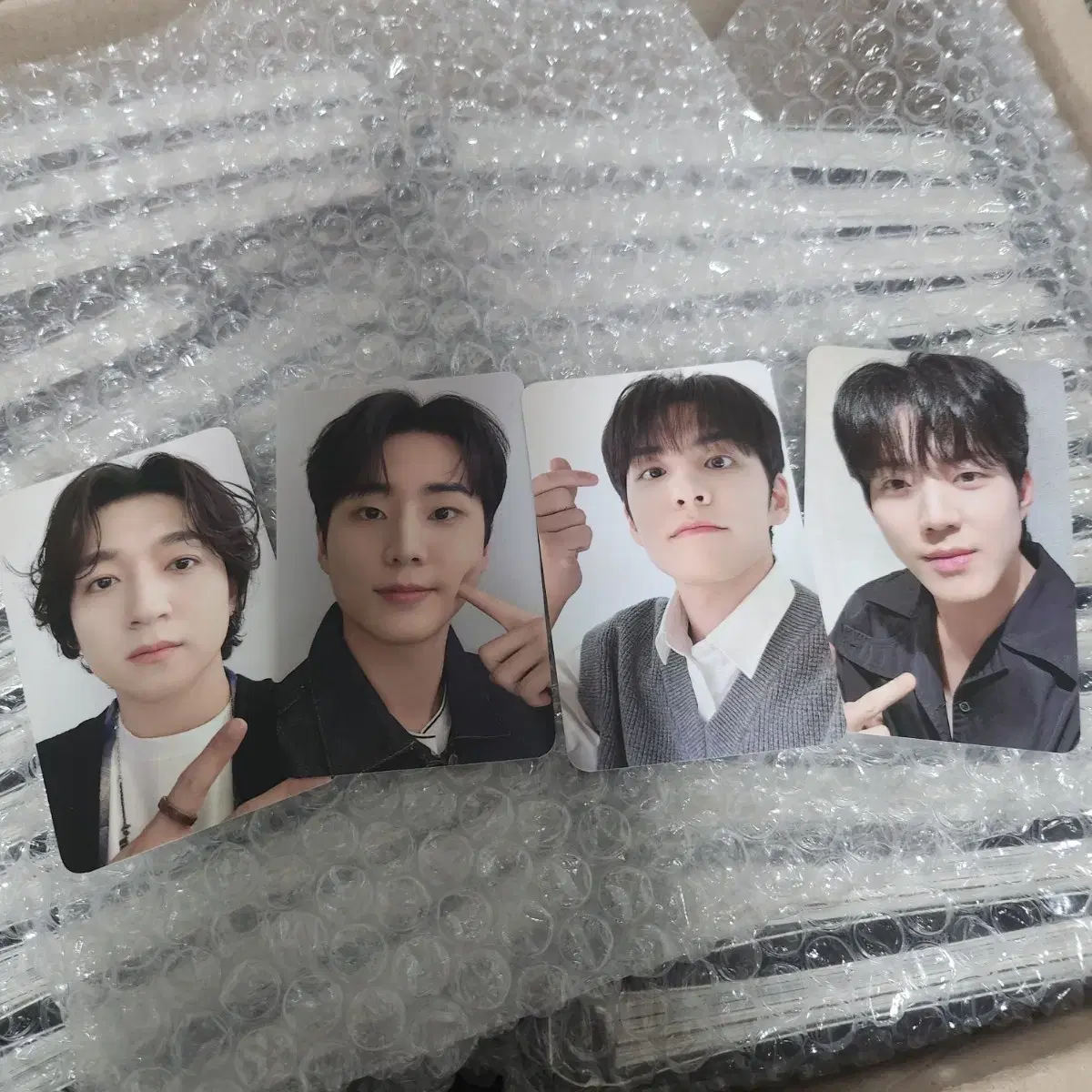 데이식스 day6 everline Sungjin jin Youngkay helped write the original unreleased photocard sell