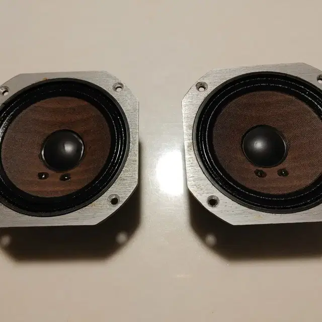 jbl le5-9