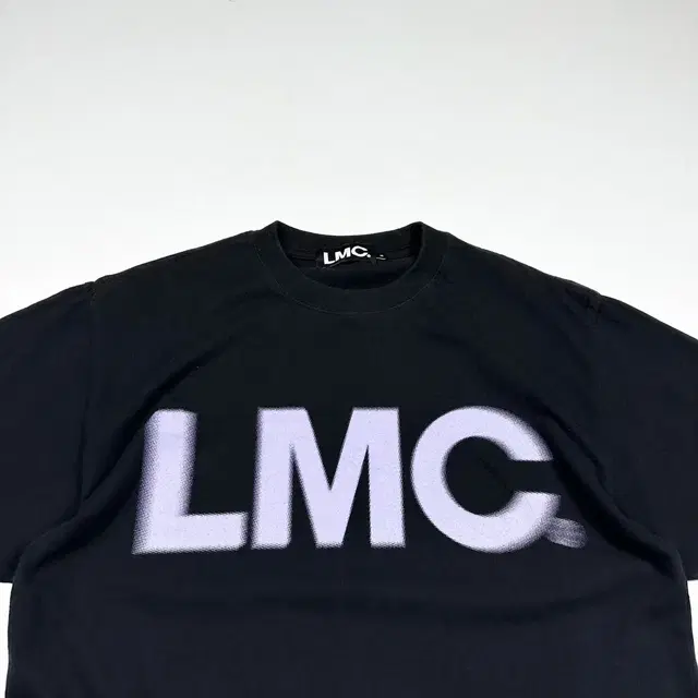 LMC 홀로그램 블랙 반팔 티셔츠 (실측 M)