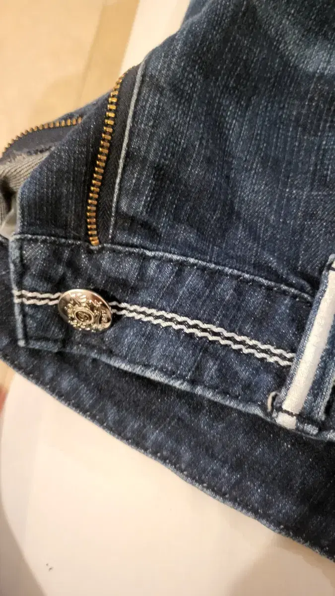 GucciWaist32Jeans