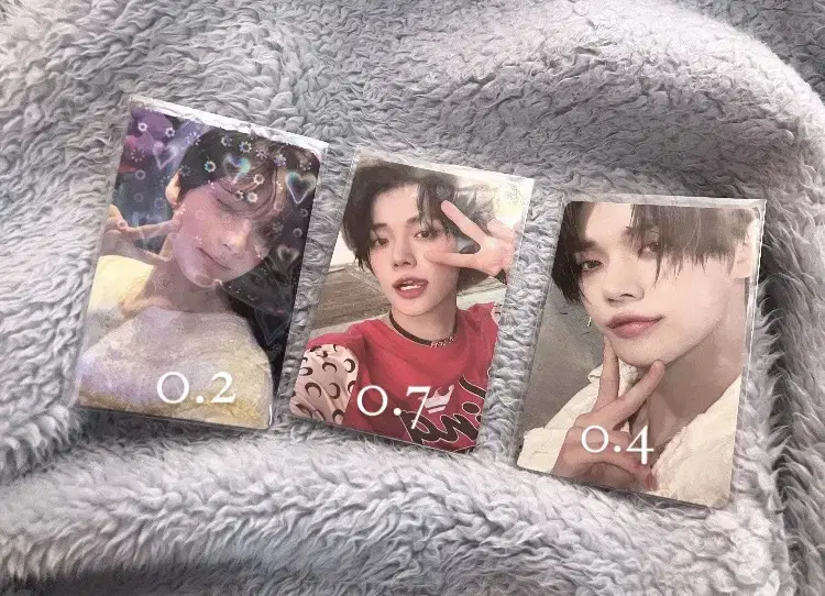 txt yeonjun escape photocard yeonjun world photocard hueningkai suga rushride photocard