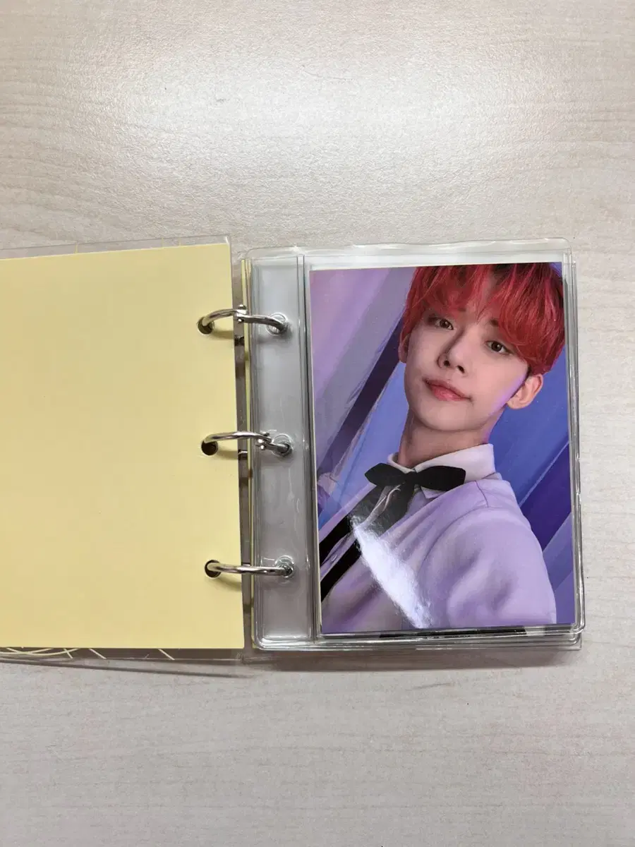 (price drop) txt actboy yeonjun minipoca bulk + binder photocards