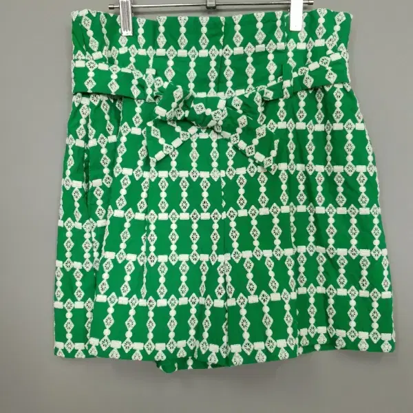 WP3184 Chloé Women's 27-size Green Embroidered Shorts