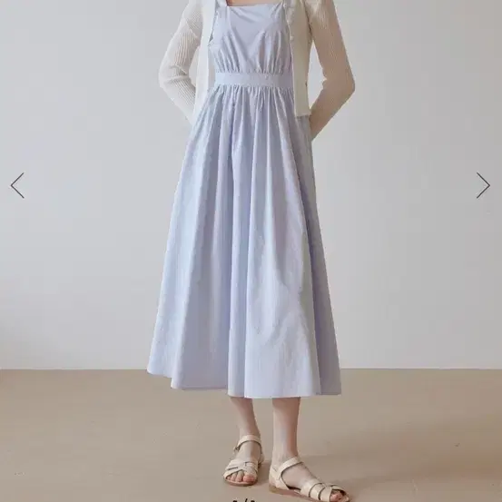 리엘 Lavish button dress (sky blue)