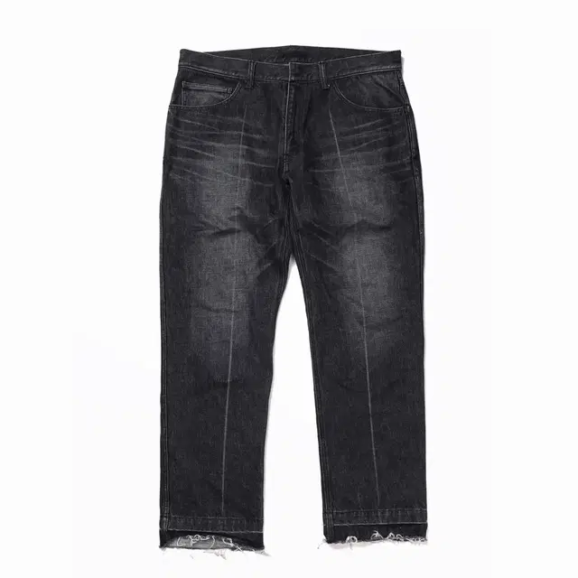 Discovered Cutting Detail Denim