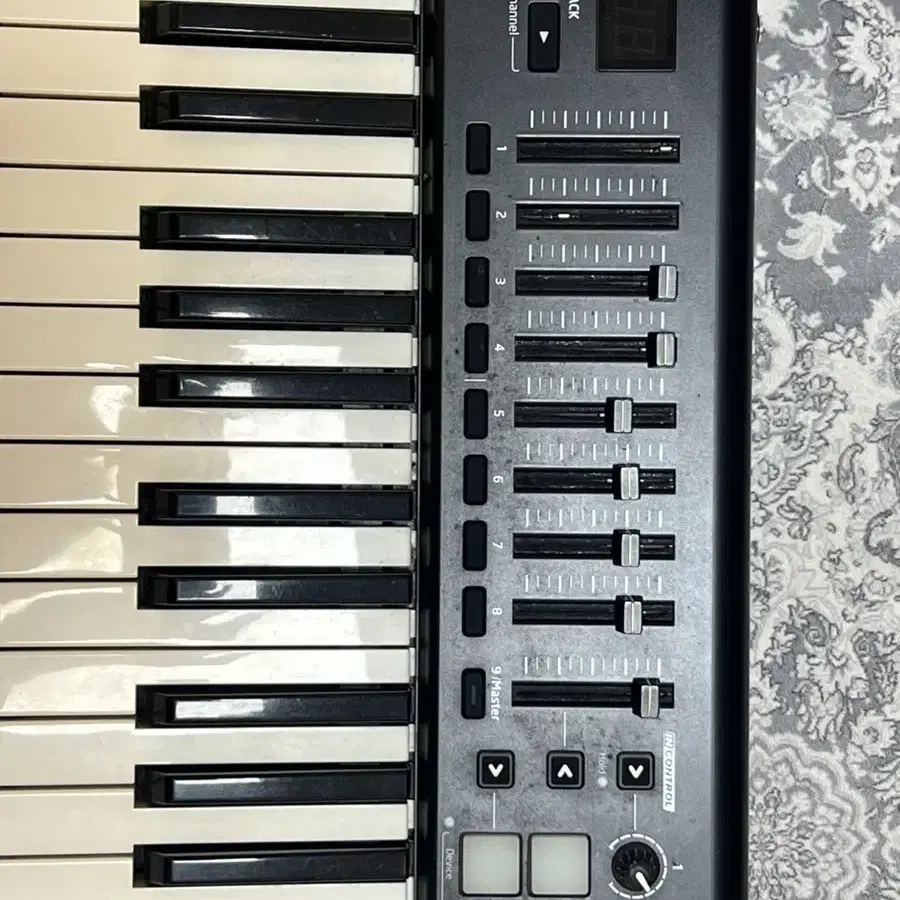 Novation Launchkey 49