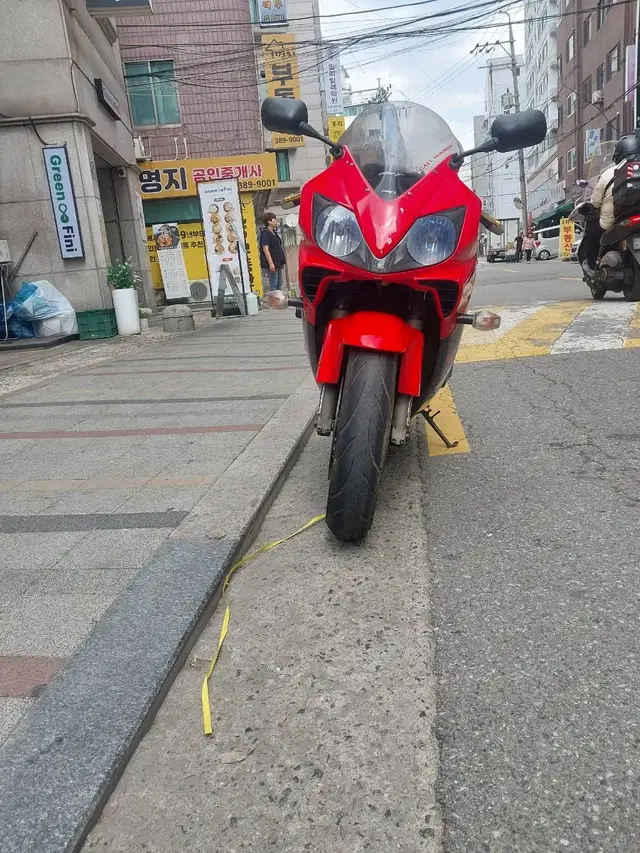 레트로갬성 영화비트에나온 cbr600f4i