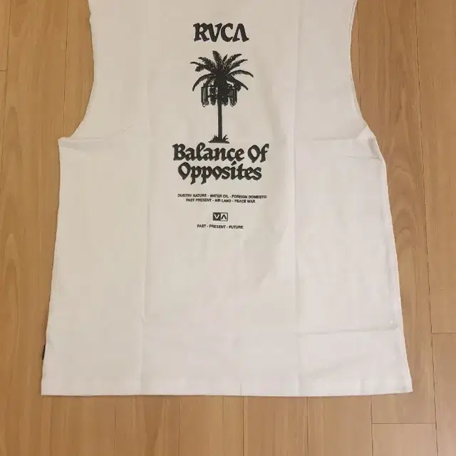 RVCA 나시 민소매 티