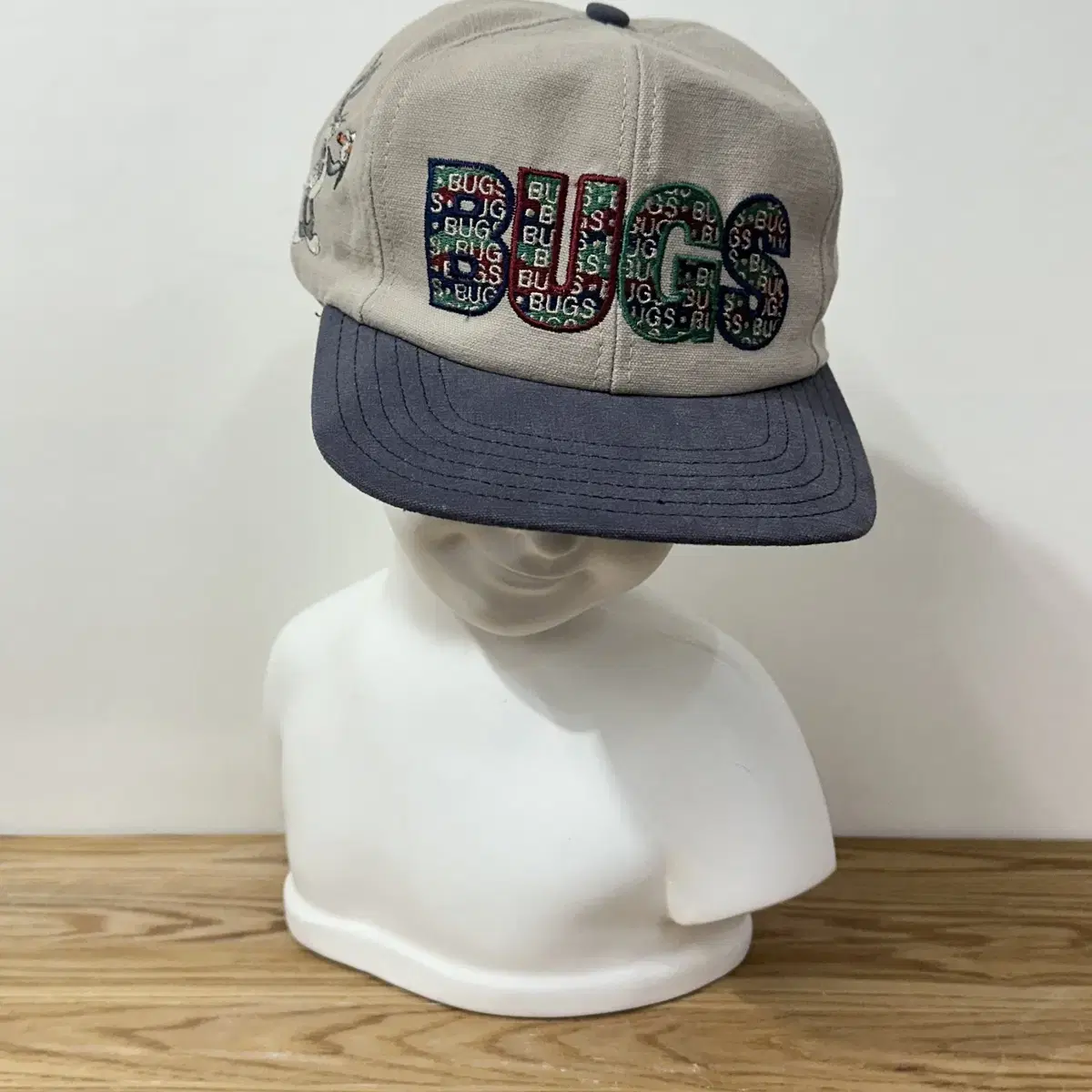 1991 Looney tunes bugs bunny cap