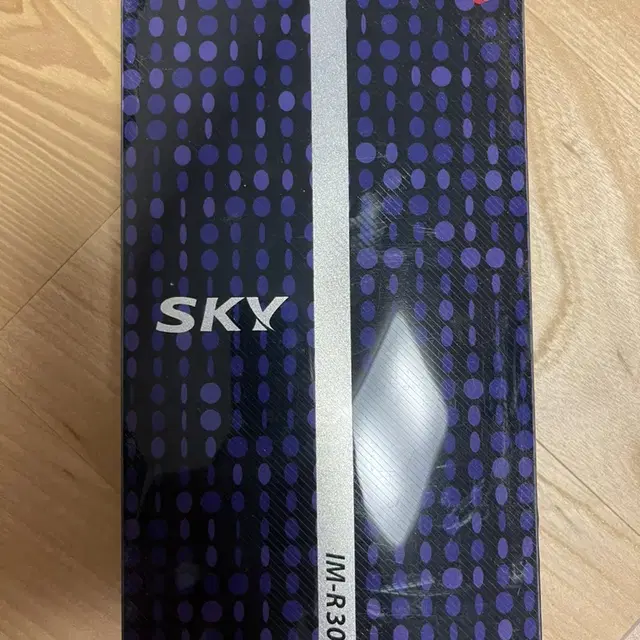 SK텔레텍 SKY IM-R300 화이트 박스폰 개봉 새제품