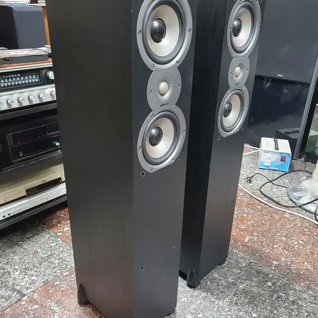 폴크오디오 FolkAudio 톨보이 스피커 TSi300