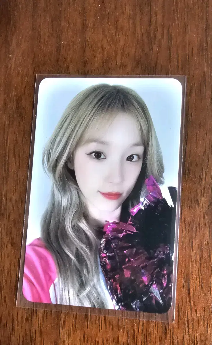 Idle yuqi unreleased photocard yuqi makestar photocard YUQ1 album