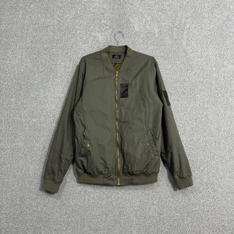 Stussy Kakimawon MA-1 M