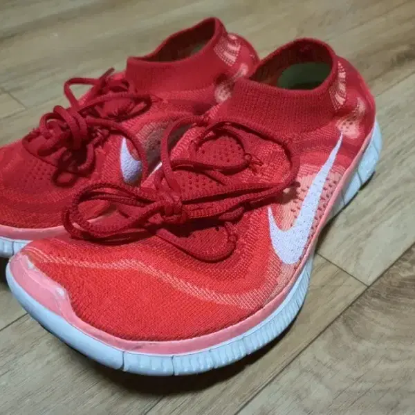 NIKE FREE나이키프리운동화250미리(EUR39)