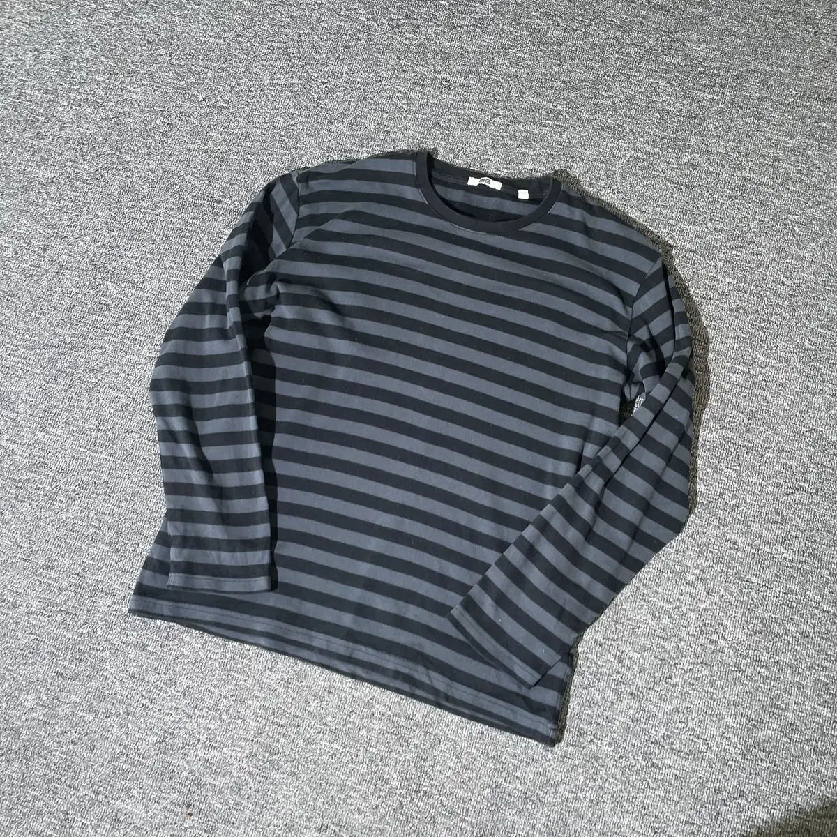 Uniqlo Long-sleeved striped T-shirt L