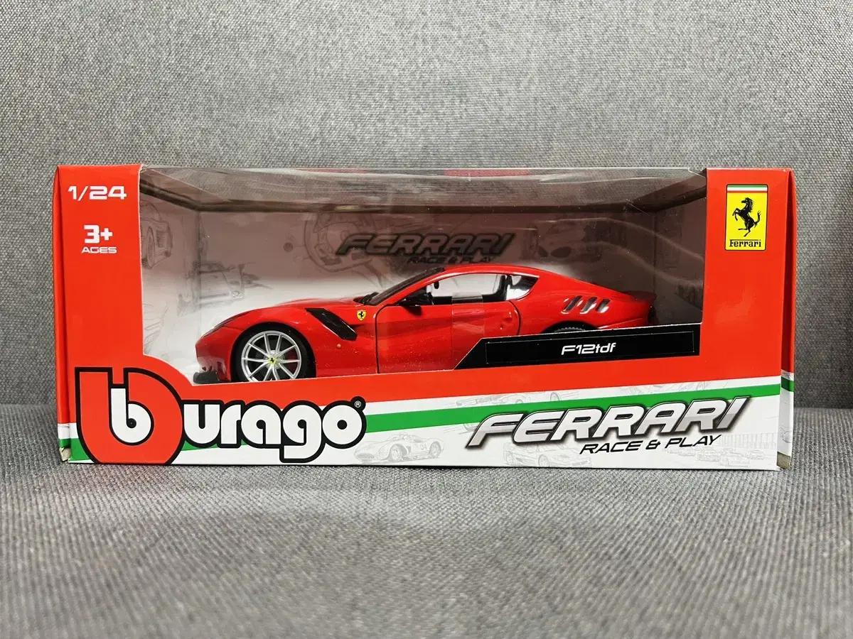 1:24 브라고 페라리 F12tdf 다이캐스트