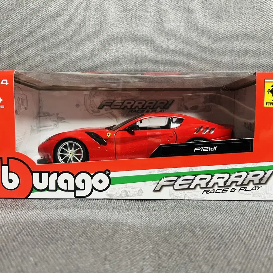 1:24 브라고 페라리 F12tdf 다이캐스트