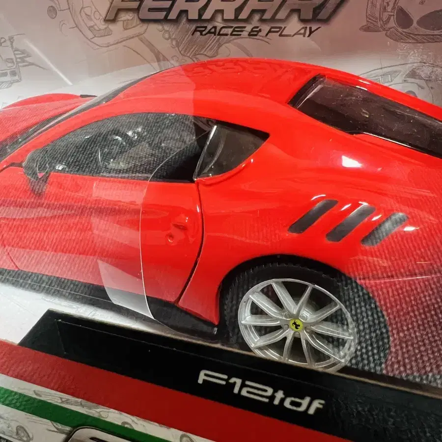 브라고 페라리 F12tdf 다이캐스트