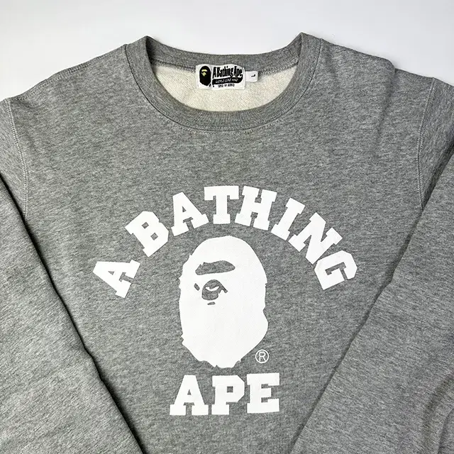 BAPE 베이프 맨투맨