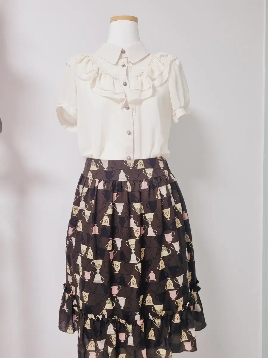 Tea Time Chiffon Skirt