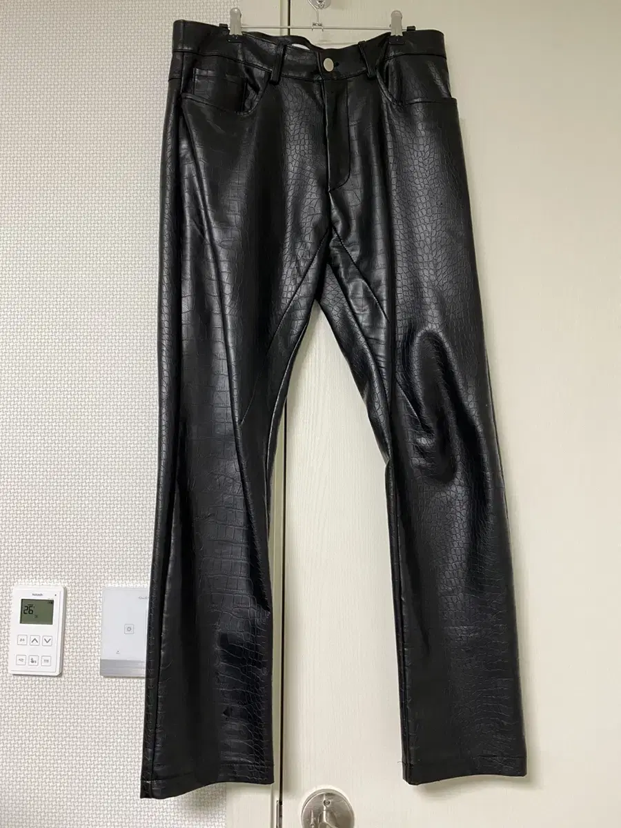 flat top leather jeans