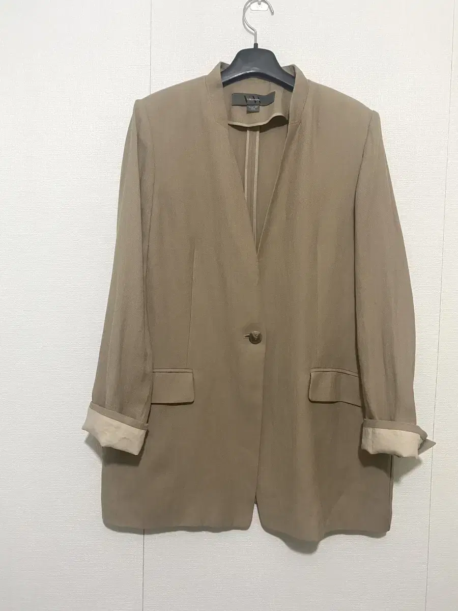 Vera Wang No Collar Linen Jacket