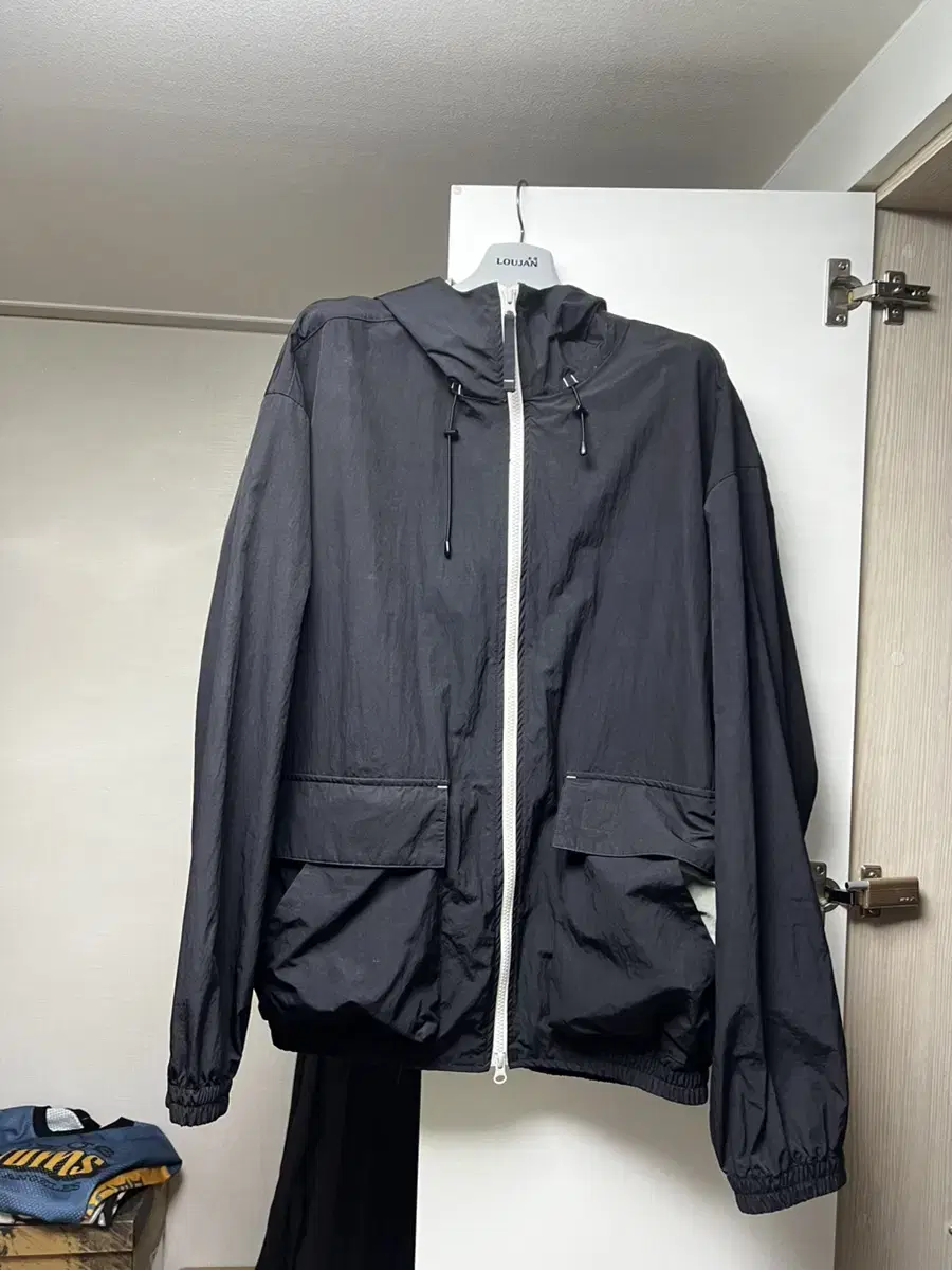 [L] Hollisun Breeze Nylon Hoodie Zip Up The Black