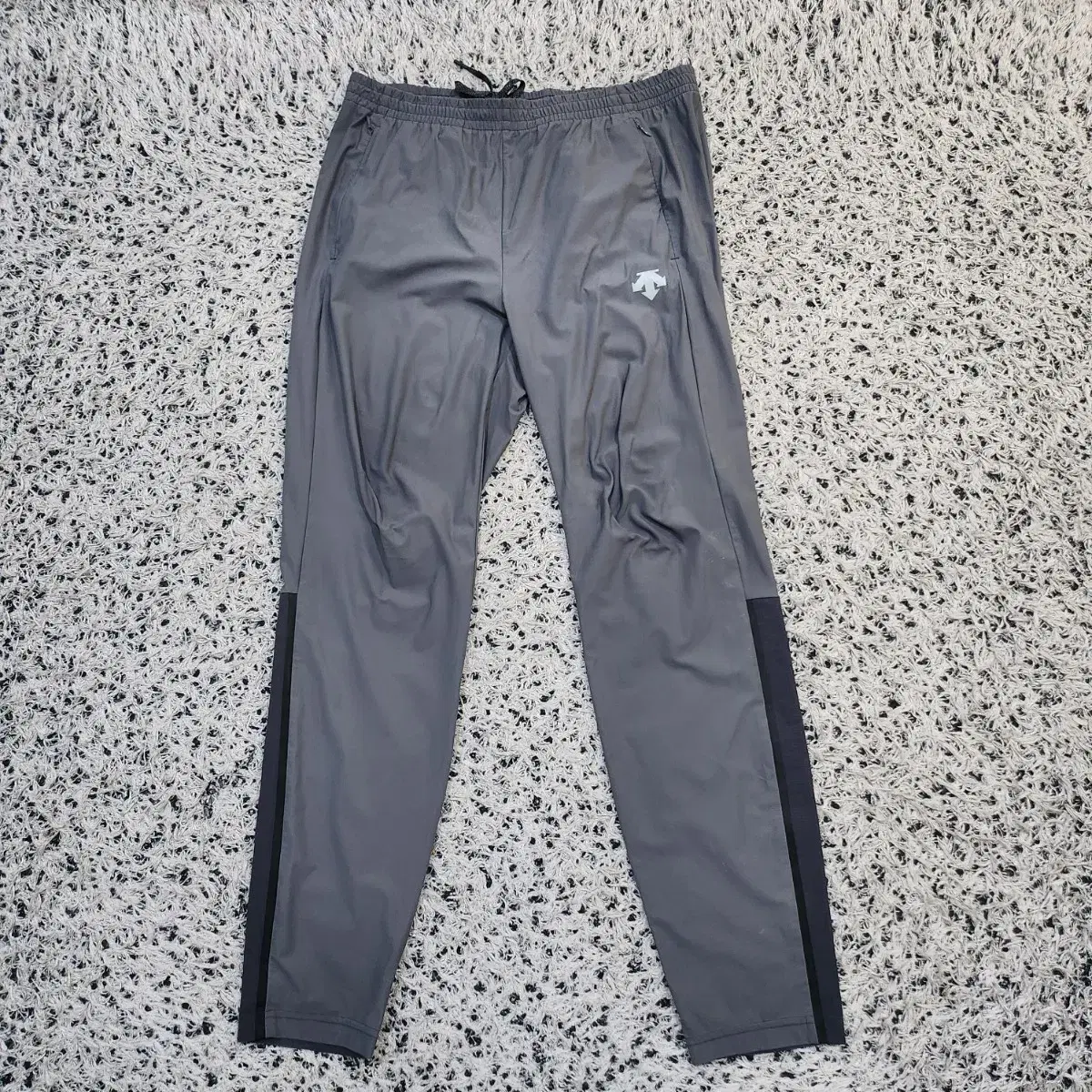 Descent Woven Track Pants