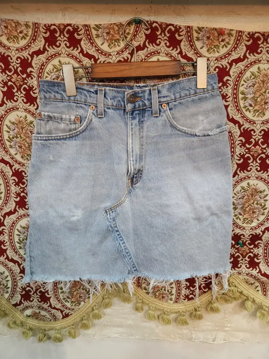 Levi's 00s Remake Denim Skirt