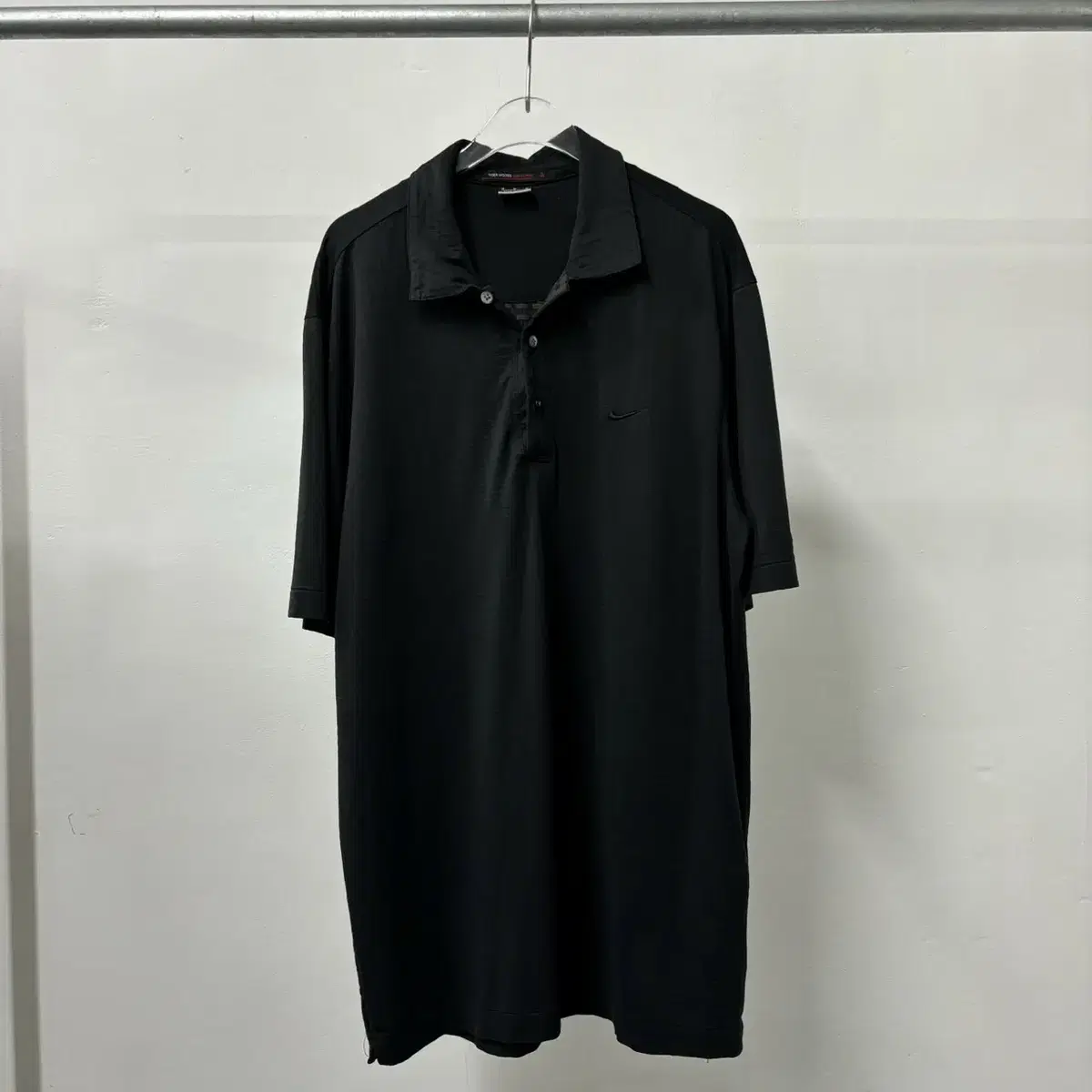 Nike Golf Tiger Woods Collection 자수고 기능성 반팔카라티(95) Quick sale