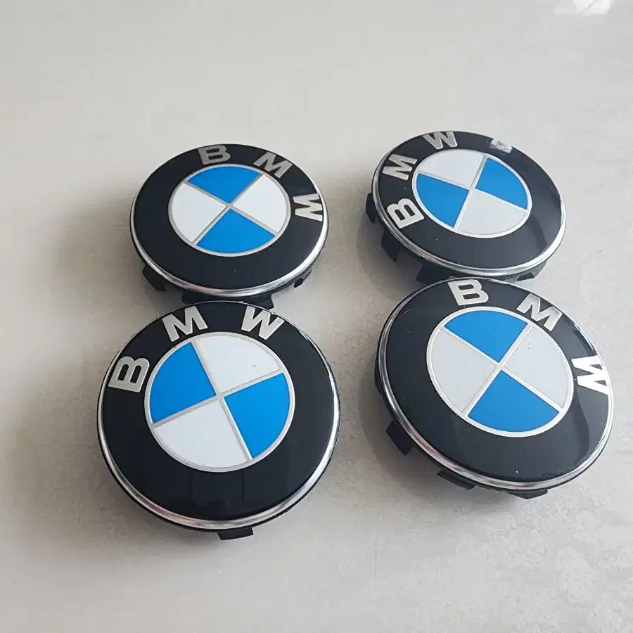 BMW 정품  휠캡4 팝니다