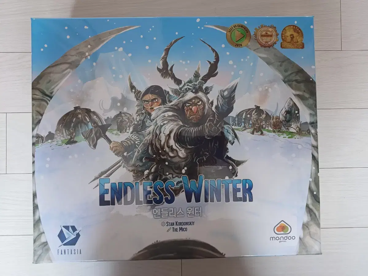 (Unsealed) Endless winter Board Game