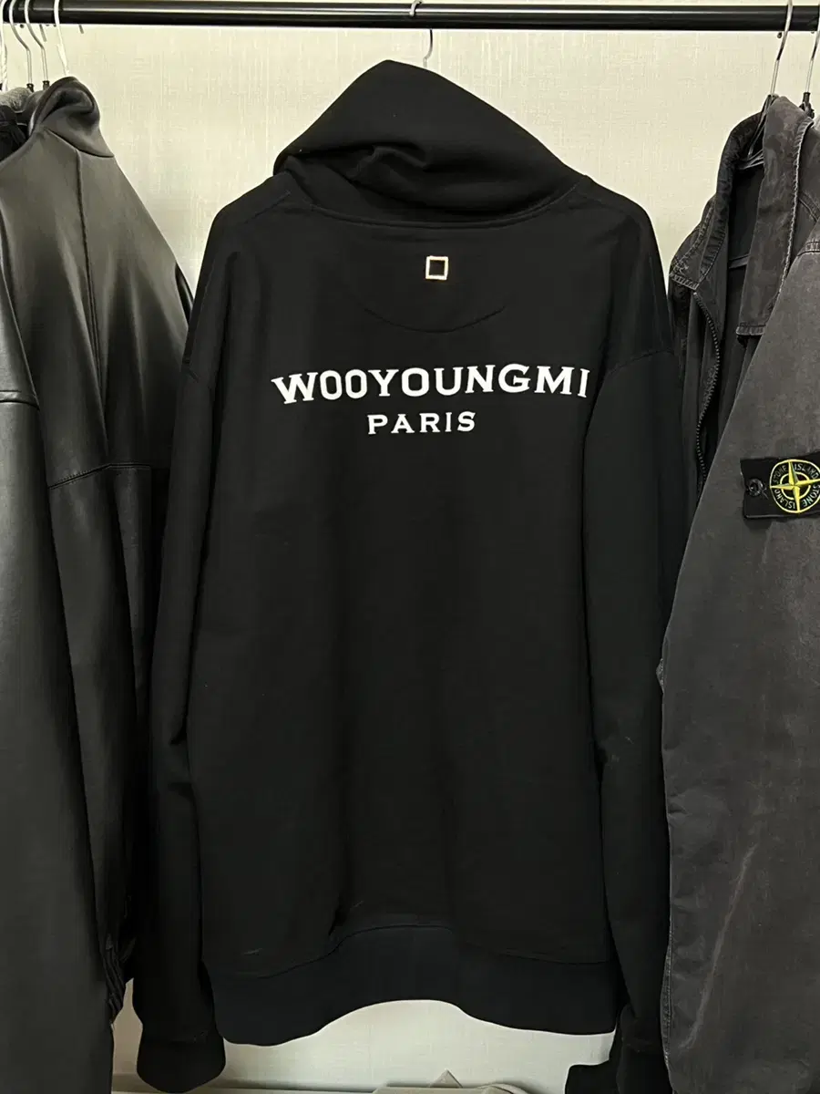 wooyoungmi back logo hoodie 50