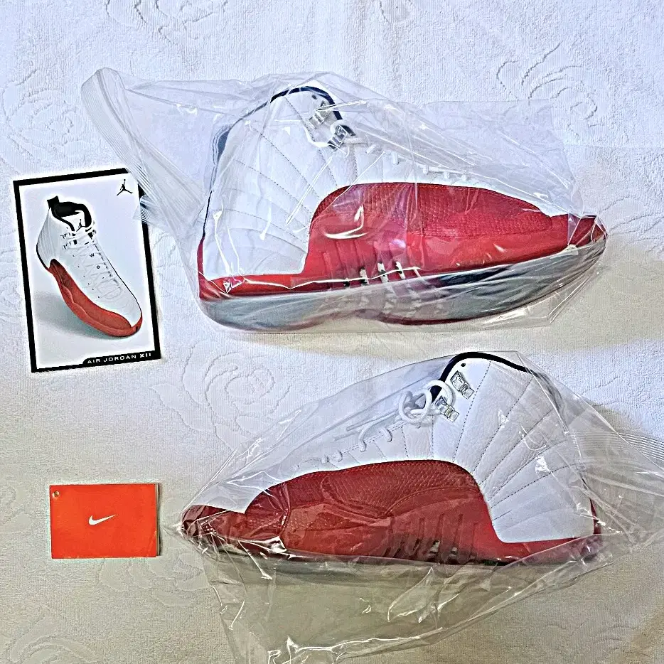 조던12 체리 Jordan 12 Retro Cherry (2009)