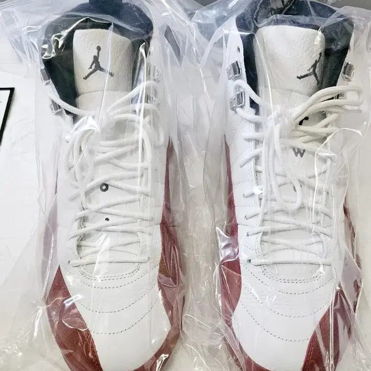 조던12 체리 Jordan 12 Retro Cherry (2009)