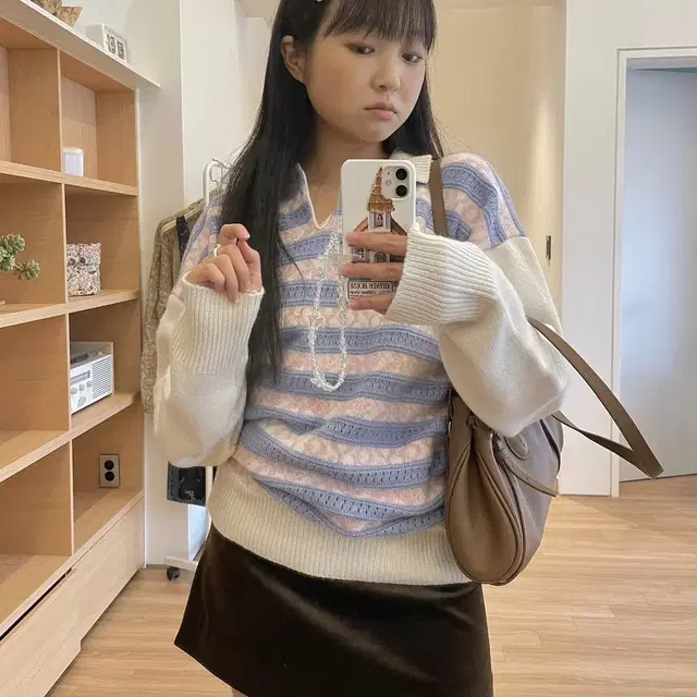 글로니 rose wool sweater Ivory