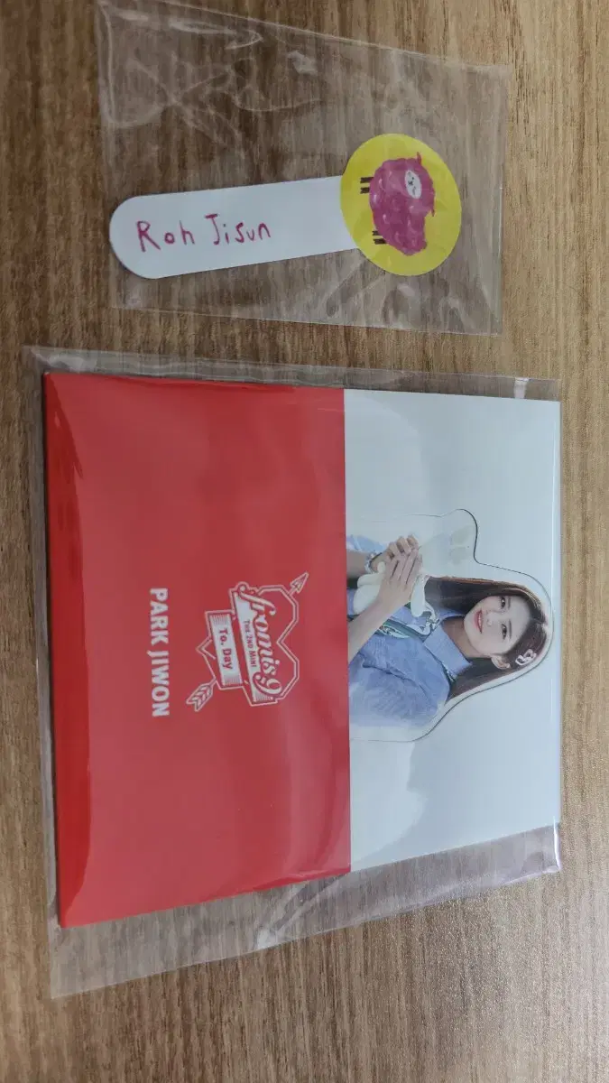 Fromis 9 TodayAlbum Stand Bookmarks