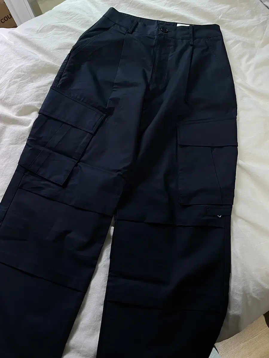 [S] Yiyae yiyae Cargo Pants Navy