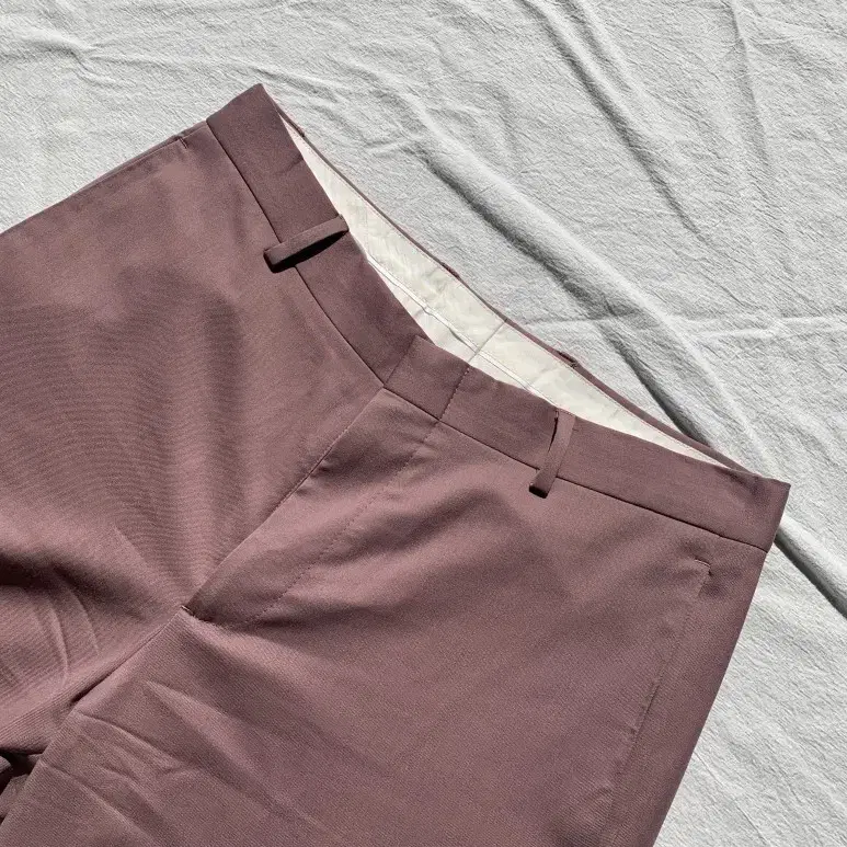 [44] Course Relaxed Tailored Trousers