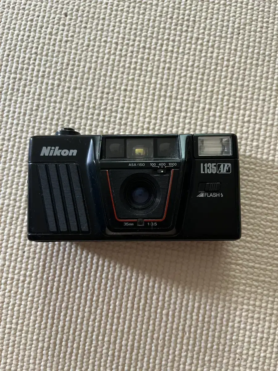 Nikon L135 AF 필름카메라 (1984년)