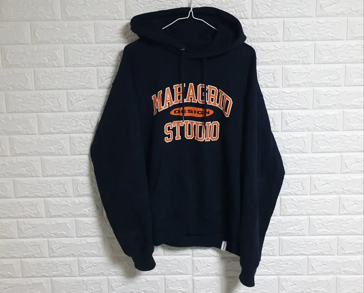 Mahagrid hoodie for sale