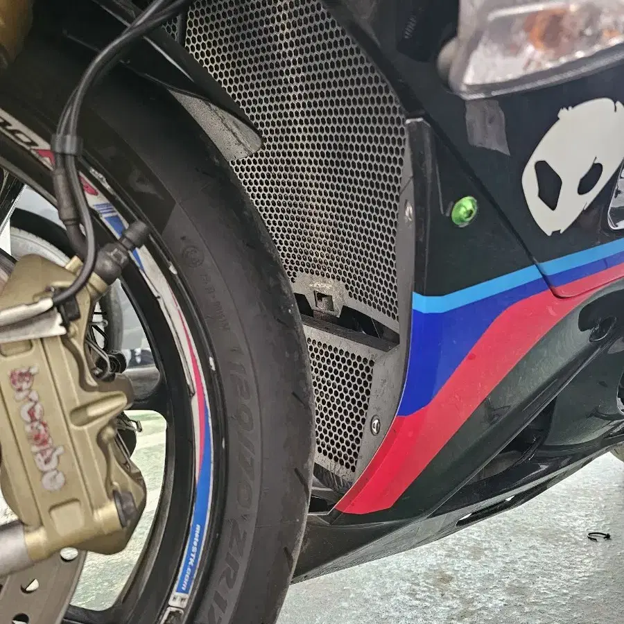 bmw s1000rr 2010년식 630만 에팝니다