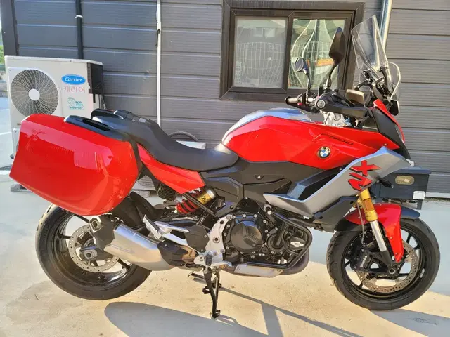 21년식 BMW F900XR 레드 판매