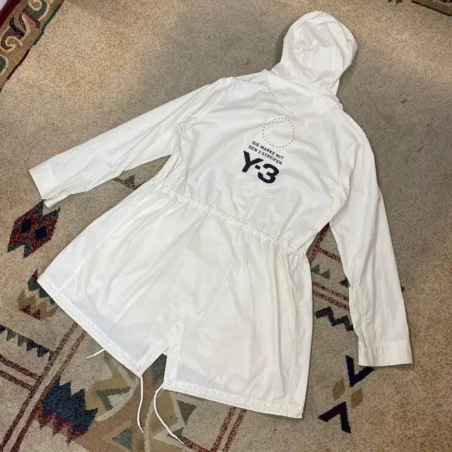 Y-3 피쉬테일 파카 아이보리