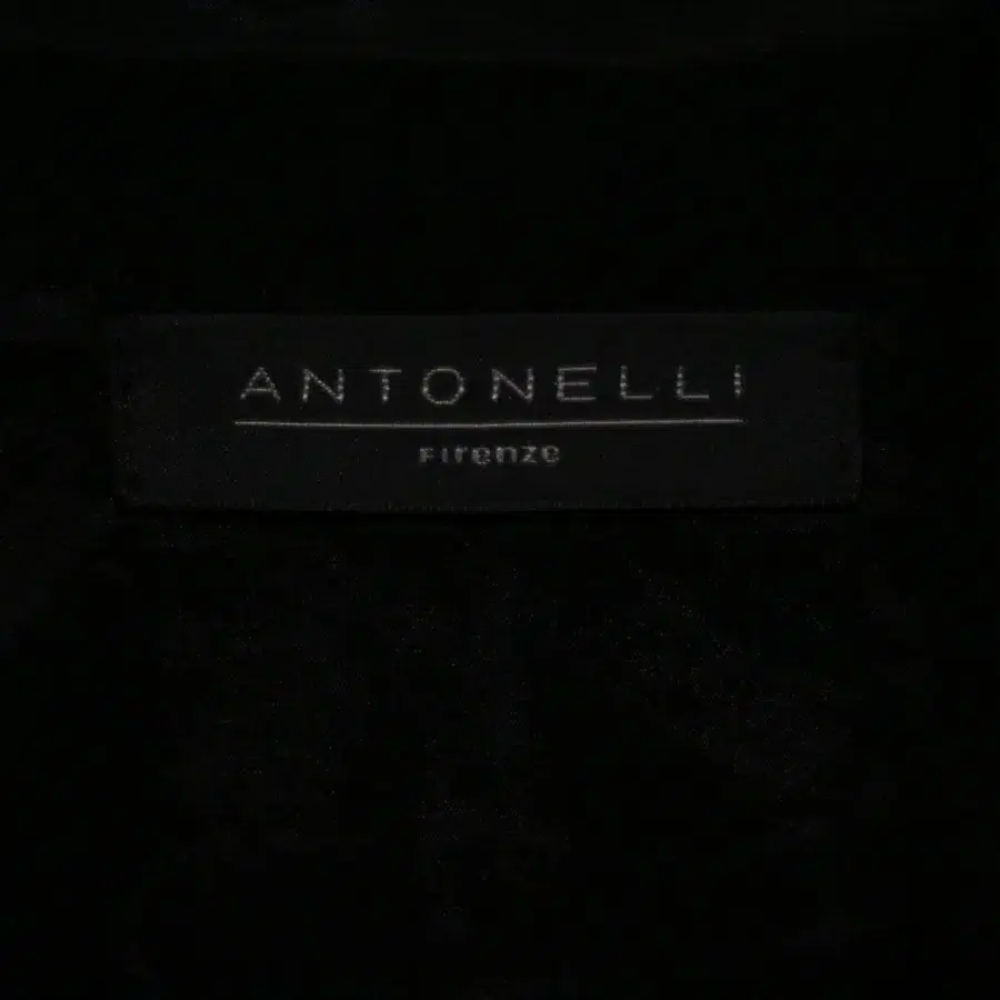 ANTONELLI 원버튼 우먼 블레이저 팝니다.