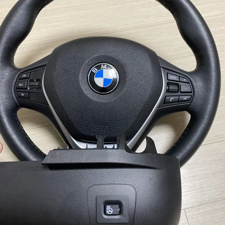 bmw f바디 열선 스포츠핸들+열선스위치 세트