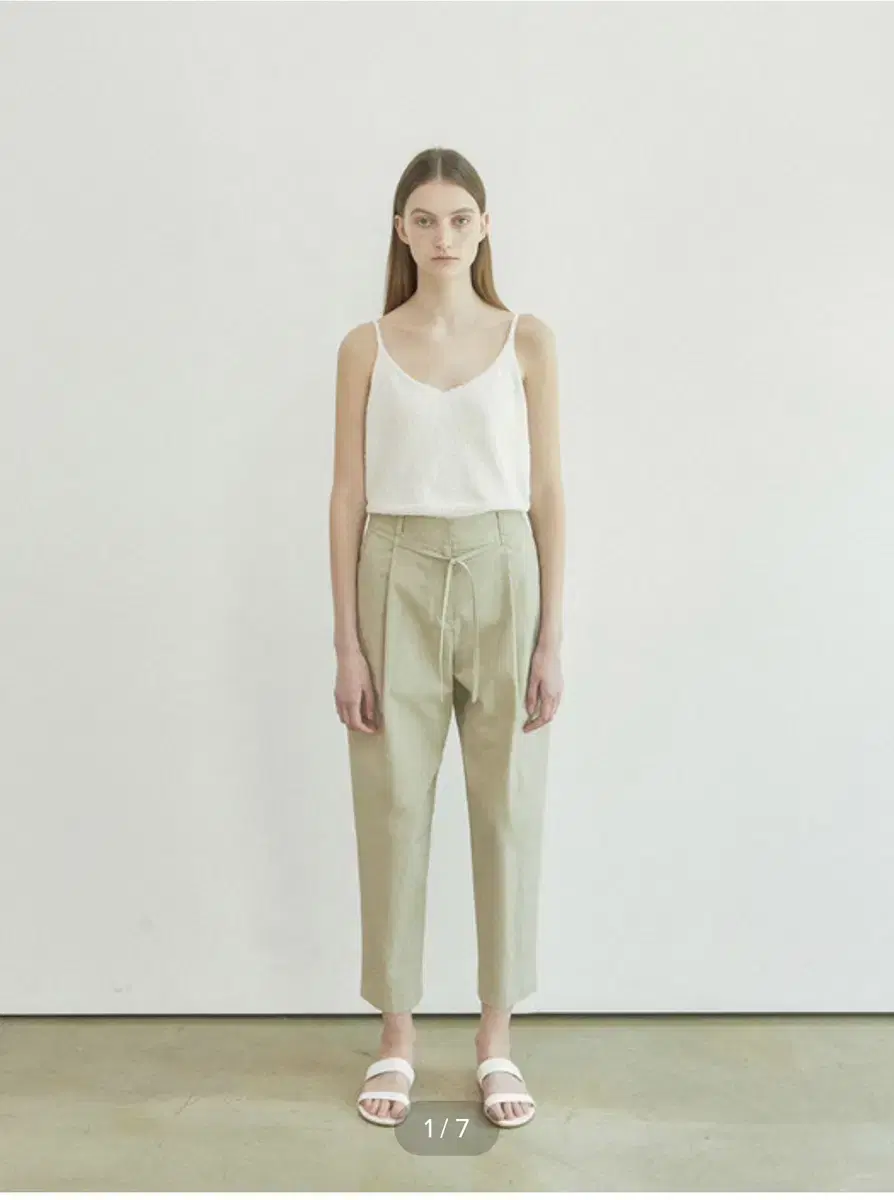 하베크 Cold Solid tuck pants / Mint beige m