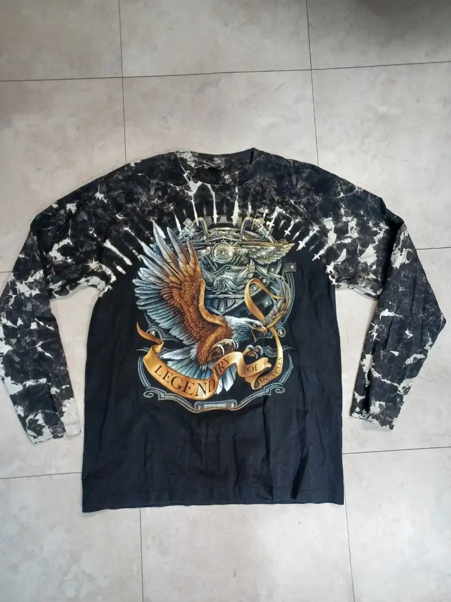 Long Sleeve Flame Metallic 110