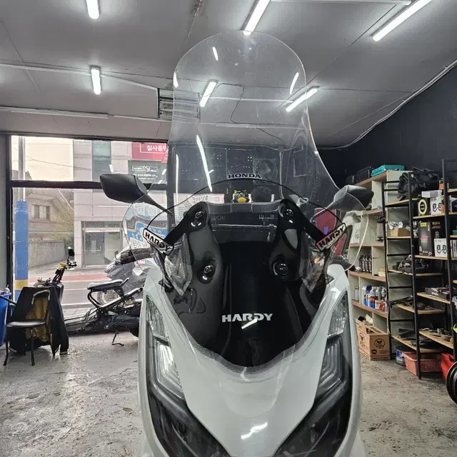 pcx 하디롱스크린 팝니다